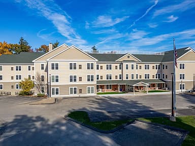 Arrowpoint Properties Buys 85-Unit Apartment Complex in Bedford, New Hampshire