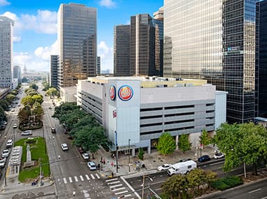 SRSA Negotiates $7.2M Sale of Ground-Floor Retail Condominium in New Orleans