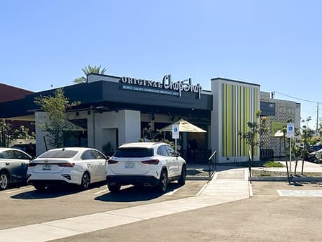 Marcus & Millichap Brokers Sale of 2,847 SF Restaurant Property in Phoenix