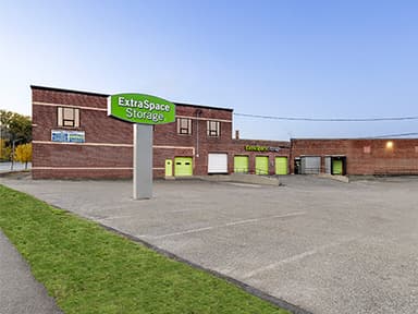 Davis Cos. Sells 922-Unit Self-Storage Facility in Metro Boston