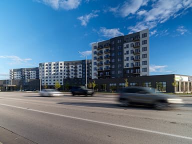Bradford Allen Opens 301-Unit Arbor House Apartments in Arlington Heights, Illinois