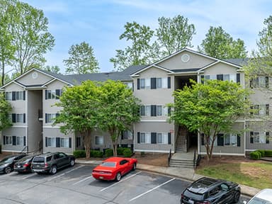 Berkadia Arranges Sale of 202-Unit Apartment Community in Boiling Springs, South Carolina