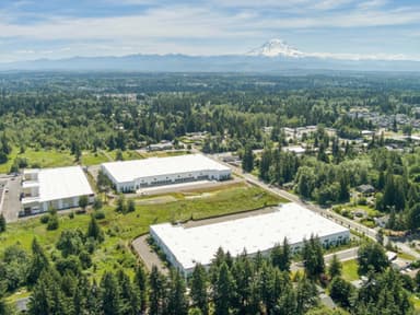 Lincoln Property Co. Acquires 275,000 SF Canyon Road Commerce Center in Puyallup, Washington