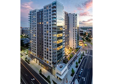Berkadia Negotiates Sale of 20-Story High-Rise Apartment Tower in Arlington, Virginia