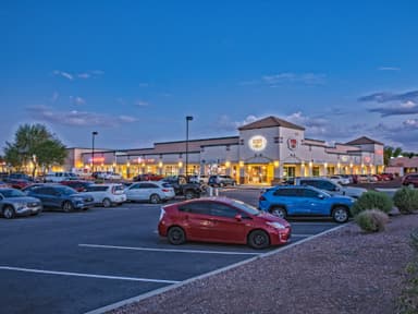 Phoenix Commercial Advisors Directs $10.7M Sale of Retail Center in Surprise, Arizona