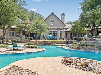 Newmark Arranges Sale of 586-Unit Multifamily Portfolio in Haltom City, Texas