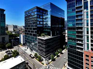 CBRE Arranges Sale of 16-Story Moore Office Building in Nashville