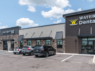 SRS Real Estate Brokers $7.9M Sale of Retail Strip Center in Wesley Chapel, Florida