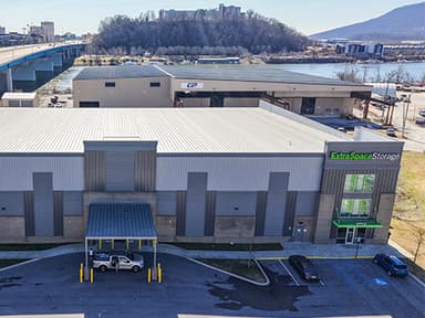 Matthews Arranges Sale of 574-Unit Self-Storage Facility in Chattanooga