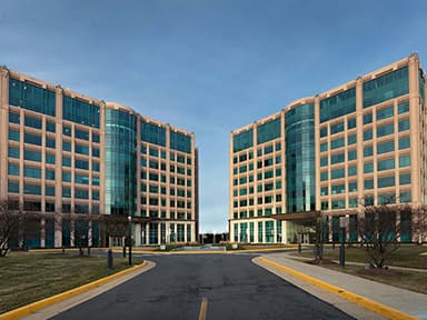 Finmarc Purchases Twin Office Towers in Northern Virginia for $77.5M