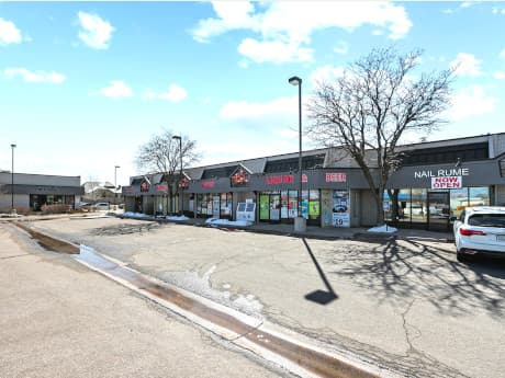 Marcus & Millichap Brokers $8.5M Sale of Wabash Marketplace Shopping Center in Denver
