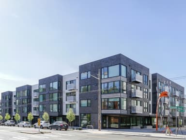 IPA Negotiates Sale of 95-Unit Apartment Complex in Seattle’s Eastlake Neighborhood