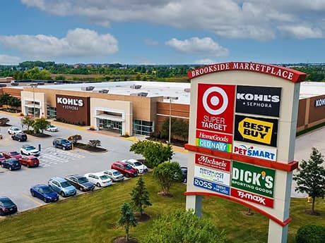 Pine Tree Acquires Sponsor Interest in 10-Property, $644M Retail Portfolio Across Nine States