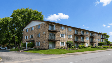 Greenstone Partners Closes MF Deal in Chicago’s South Suburbs