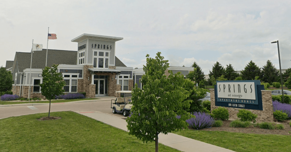 Oak Brook Investor Scoops Up Suburban Multifamily Community: The Chicago Deal Sheet