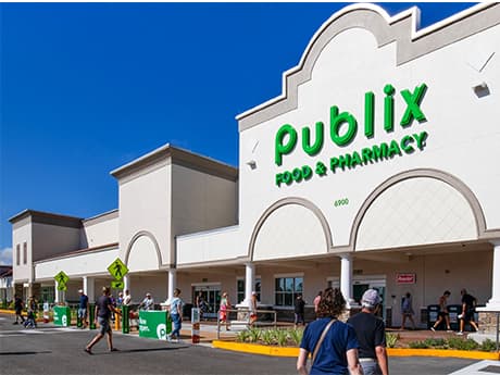 JLL Negotiates Sale of 110,780 SF Publix-Anchored Shopping Center in Fort Myers, Florida