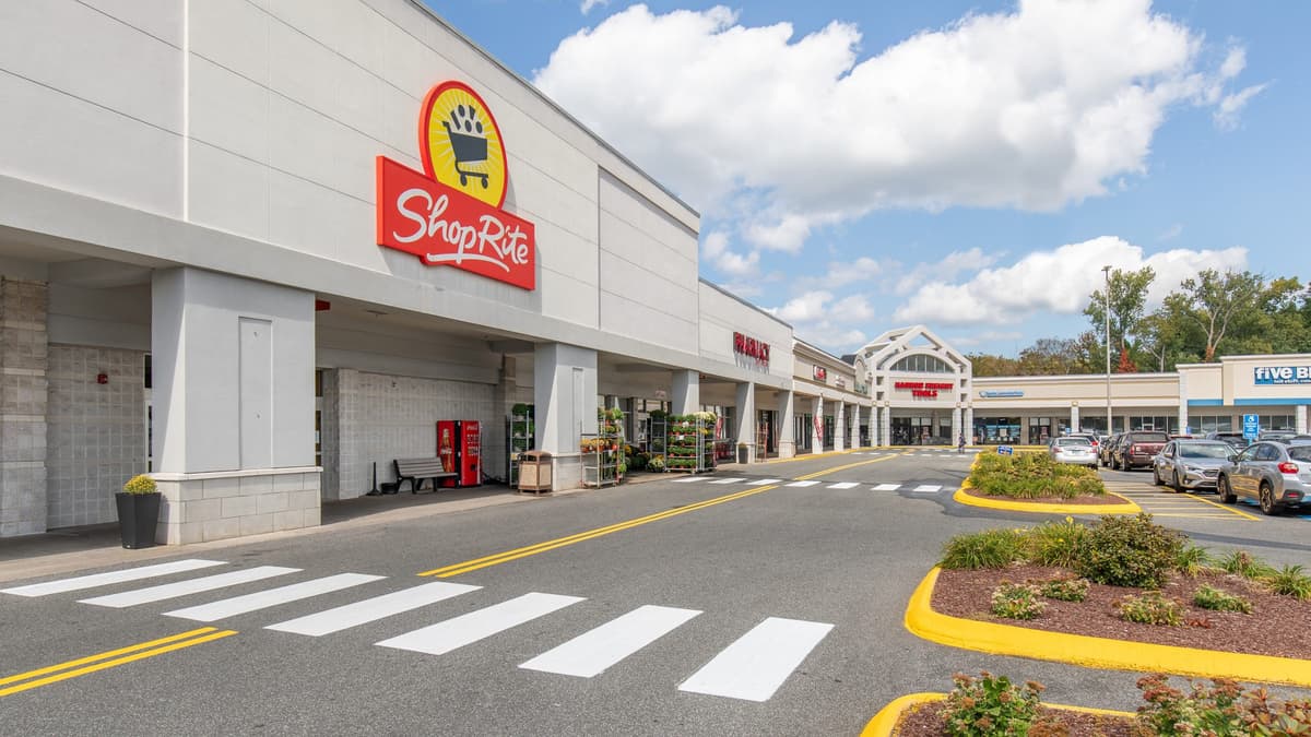 DLC, Acadia Divest Grocery-Anchored Hartford Retail for $63M
