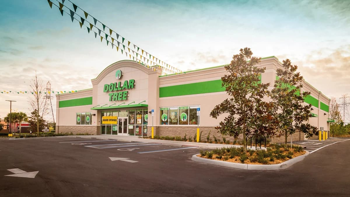 Northmarq Arranges Life Company Loan on Grocery-Anchored Long Island Retail