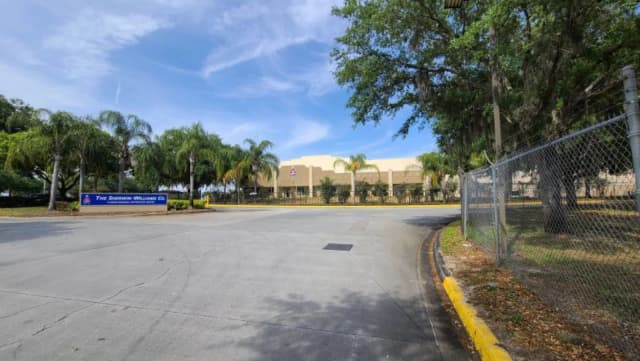 Sherwin-Williams Winter Haven Warehouse Campus Trades for $133M